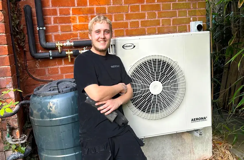 Heat Pump with Heat Battery solution